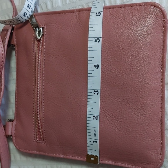 Pelle Rfid Travel compact rose Crossbody Bag - Picture 14 of 16